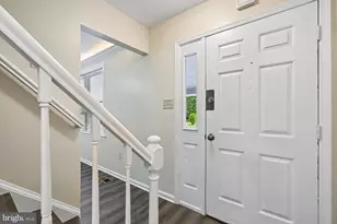 8805 Bolero Ct, Clinton, MD 20735 - Photo 2
