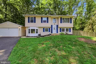 10313 King Richard Pl, Upper Marlboro, MD 20772 - Photo 1