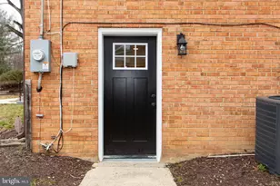 11 Arthur Dr W, Fort Washington, MD 20744 - Photo 1