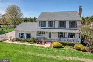 219 Overlook Dr, Queenstown, MD 21658 - Photo 1