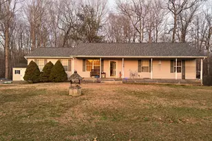 26926 Erin Dr, Mechanicsville, MD 20659 - Photo 1