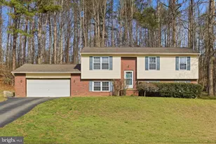 30290 Summitt Ct, Mechanicsville, MD 20659 - Photo 1