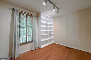 43902 Yellow Wood Way, California, MD 20619 - Photo 14