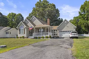 35566 Golf Course Dr, Mechanicsville, MD 20659 - Photo 1