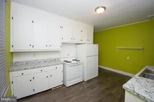 219 W Howard Street W, Hagerstown, MD 21740 - Photo 1