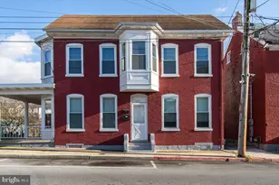 250 N Mulberry St, Hagerstown, MD 21740 - Photo 1