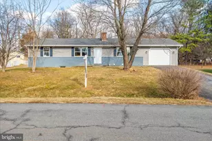 322 Lanafield Cir, Boonsboro, MD 21713 - Photo 1