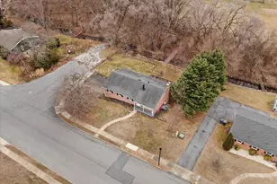 1056 Valleybrook Dr, Hagerstown, MD 21742 - Photo 12