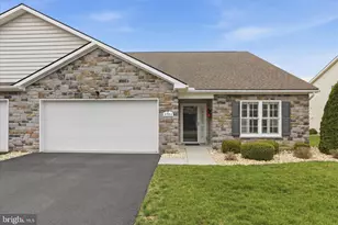 9724 Cobble Stone Ct, Hagerstown, MD 21740 - Photo 1
