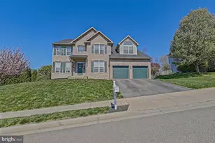 809 Brookridge Dr, Boonsboro, MD 21713 - Photo 1