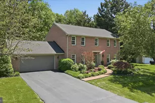 11029 Eastwood Dr, Hagerstown, MD 21742 - Photo 1