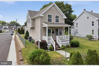 631 Maryland Avenue, Hagerstown, MD 21740 - Photo 1