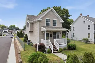 631 Maryland Ave, Hagerstown, MD 21740 - Photo 1