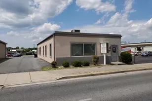 910 Eastern Shore Dr, Salisbury, MD 21804 - Photo 1