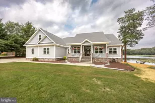1720 Riverside Dr, Salisbury, MD 21801 - Photo 1