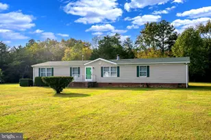 325 Bowlers Rd, Tappahannock, VA 22560 - Photo 1