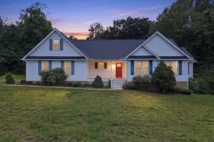 555 Clements Dr, Tappahannock, VA 22560 - Photo 1