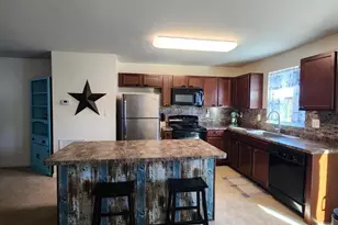 2211 Sedgwick Dr, Remington, VA 22734 - Photo 1