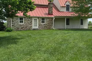 2565 Crenshaw Rd, Marshall, VA 20115 - Photo 1