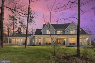 8189 Summerfield Hills Dr, Warrenton, VA 20186 - Photo 1