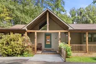 5662 Linden Ct, Warrenton, VA 20187 - Photo 1