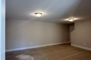 1102 Lakeview Dr, Cross Junction, VA 22625 - Photo 8