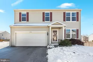 556 Garden Gate Dr, Stephens City, VA 22655 - Photo 1