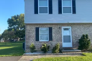 208 Hackberry Dr, Stephens City, VA 22655 - Photo 1