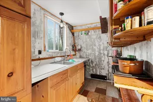 297 Deer Run Rd, Gore, VA 22637 - Photo 8