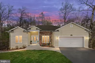 203 Northwood Cir, Cross Junction, VA 22625 - Photo 1