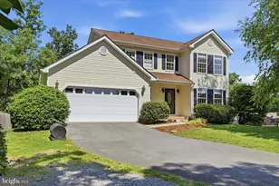 207 Stanley Dr, Winchester, VA 22602 - Photo 1