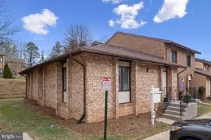 9002 Fern Park Dr, Burke, VA 22015 - Photo 1