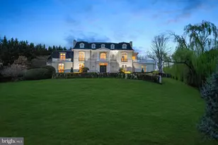 8023 Georgetown Pike, McLean, VA 22102 - Photo 1