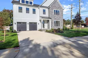 8260 Colling Manor Ct, Alexandria, VA 22308 - Photo 1