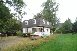 2207 Sandburg St, Dunn Loring, VA 22027 - Photo 1