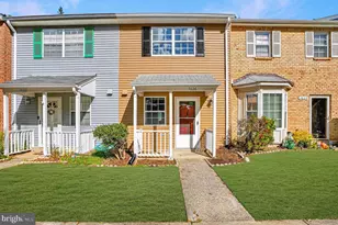 7626 Lee Landing Dr, Falls Church, VA 22043 - Photo 1