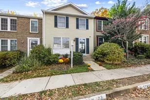 8027 Tyson Oaks Cir, Vienna, VA 22182 - Photo 1