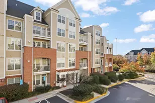 2711 Bellforest Ct, Vienna, VA 22180 - Photo 1