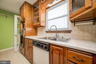 3215 Parkwood Terrace, Falls Church, VA 22042 - Photo 20