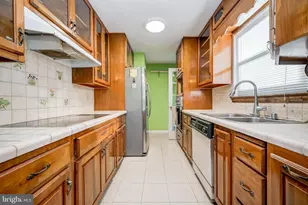 3215 Parkwood Terrace, Falls Church, VA 22042 - Photo 18