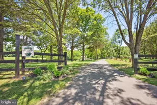 9341 Cornwell Farm Dr, Great Falls, VA 22066 - Photo 1