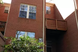 1384 Park Garden Ln, Reston, VA 20194 - Photo 2