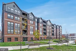 3927 Fair Ridge Dr, Fairfax, VA 22033 - Photo 1