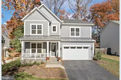 1416 Desale Street SW, Vienna, VA 22180 - Photo 1