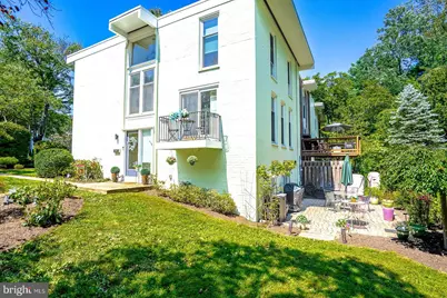 1640 Wainwright Drive, Reston, VA 20190 - Photo 1