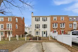 4314 Gramercy Cir, Alexandria, VA 22309 - Photo 1