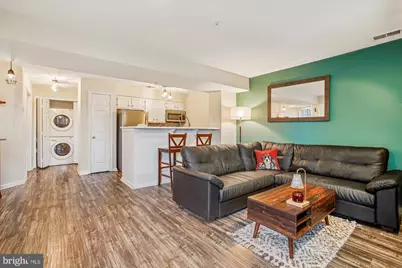 6000 Ellesmere Court #B, Alexandria, VA 22315 - Photo 1