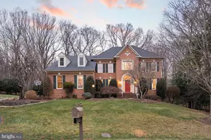 1050 Northfalls Ct, Great Falls, VA 22066 - Photo 1