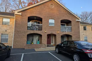 5940 Cove Landing Rd, Burke, VA 22015 - Photo 1