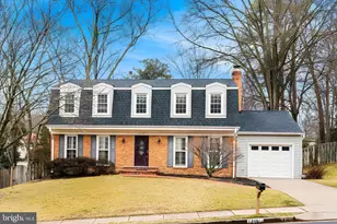 7115 Hundsford Ln, Springfield, VA 22153 - Photo 1